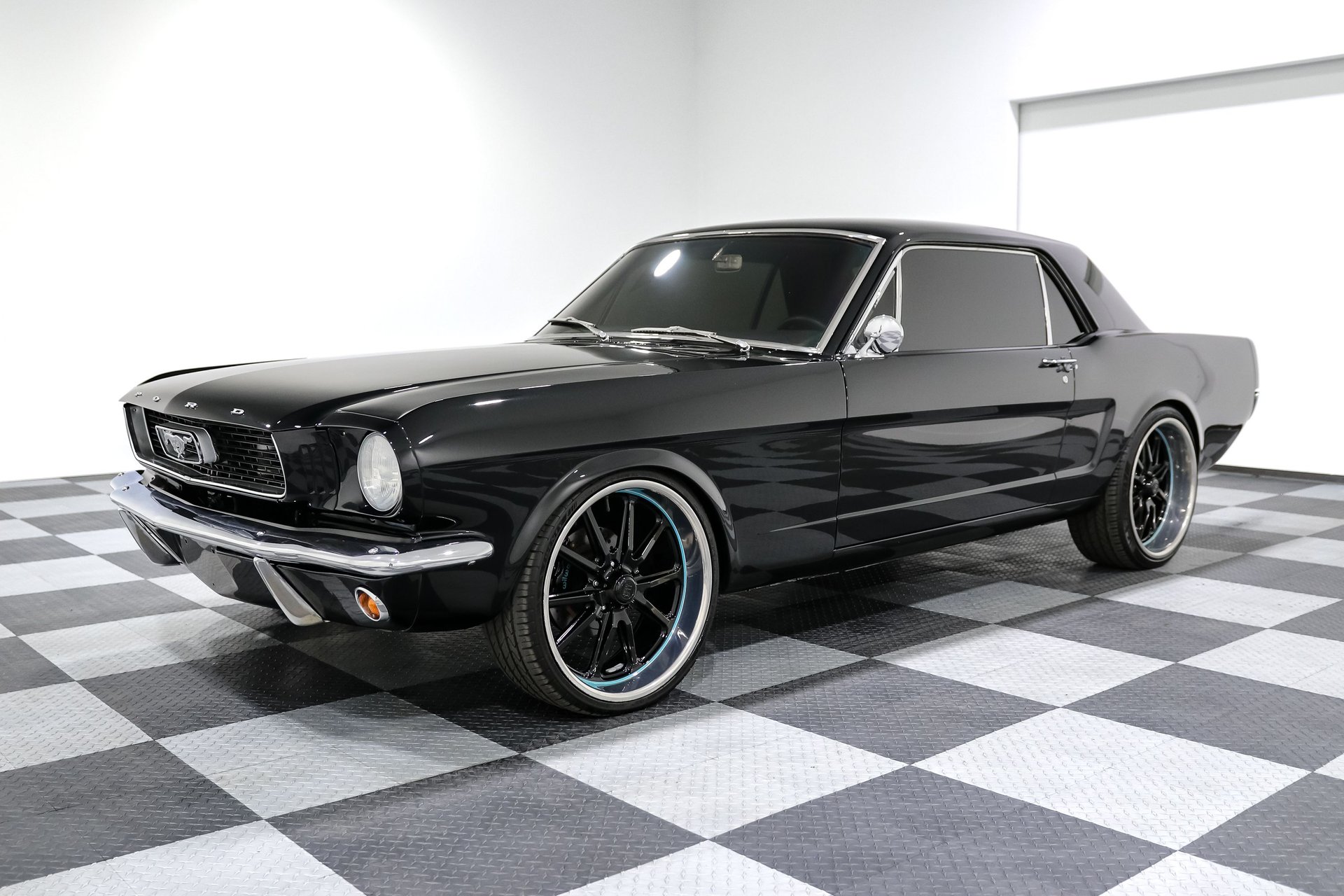 1966-ford-mustang-uiyzmhxk