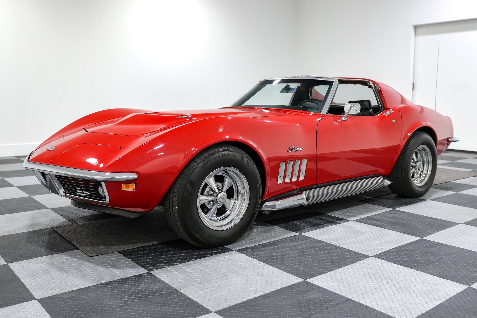 1969-chevrolet-corvette-uxpegxbi