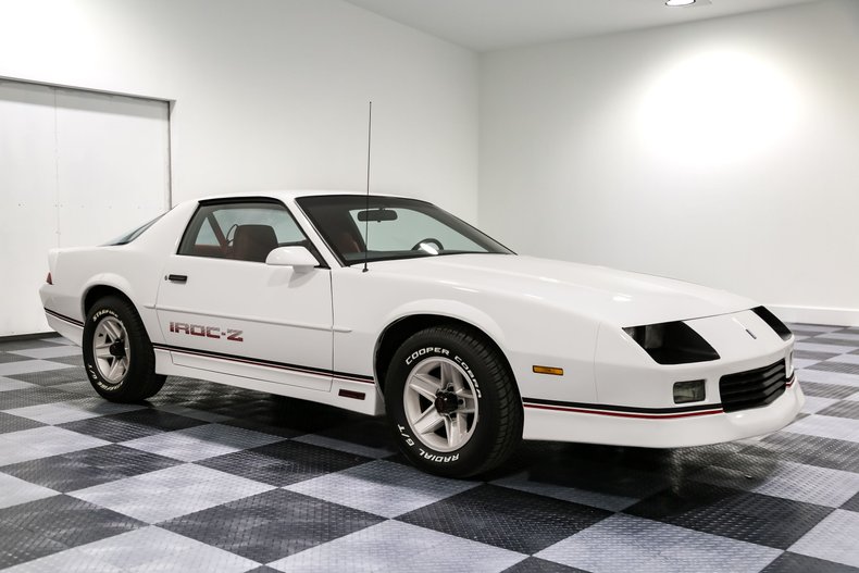 1990-chevrolet-camaro-im5bxvnh